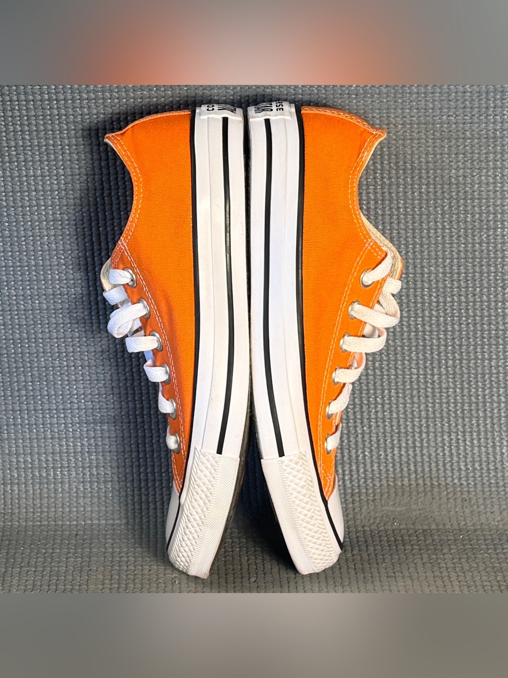 Converse Chuck Taylor All Star Orange Low Top Sneakers Women’s Size 7 - Picture 6 of 9